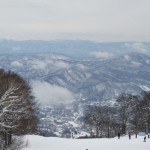 ski i japan udsigt over bjerge