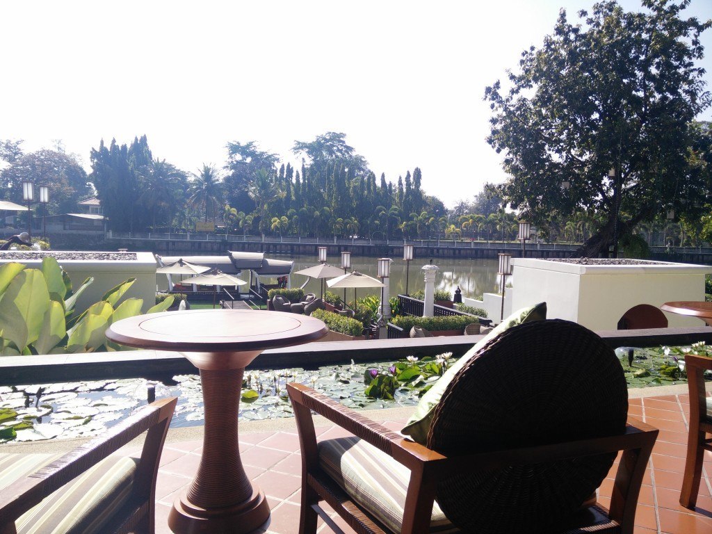 Udsigten fra Ratilanna i Chiang Mai, hvor jeg brugte meget tid i februar 2016. Fitnesscenter er 20 meter væk. Pool 5 meter.